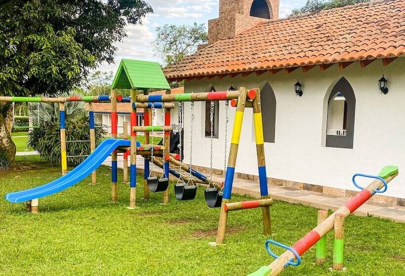 בית מלון כפרי Campestre Santa Lucia