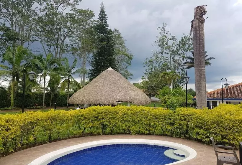 Hotelli Campestre Santa Lucia