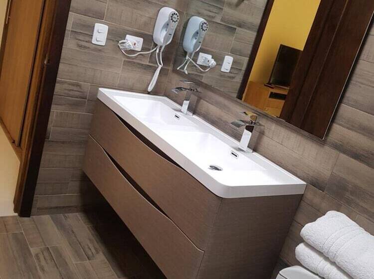 בית מלון כפרי Campestre Santa Lucia