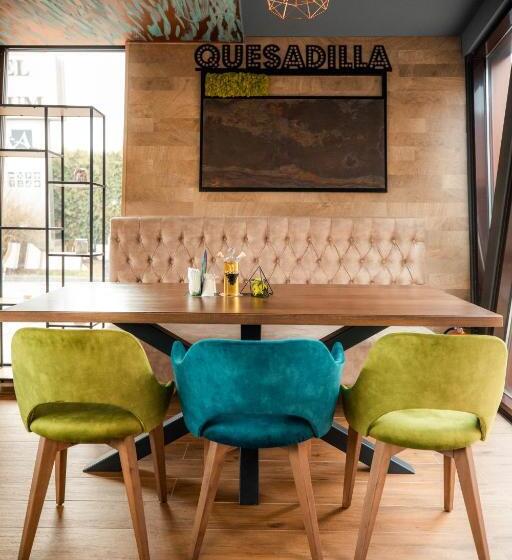 فندق Grandis Apulum