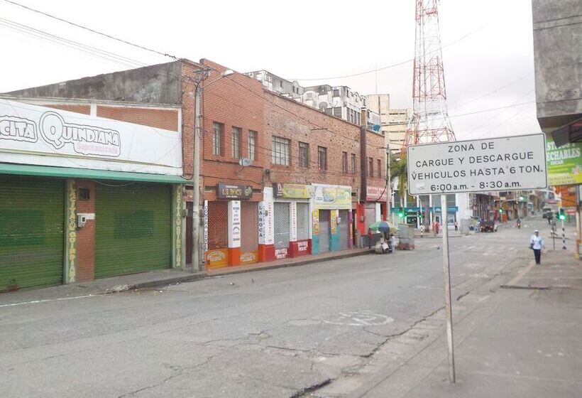 هتل El Jardin Cafetero Armenia