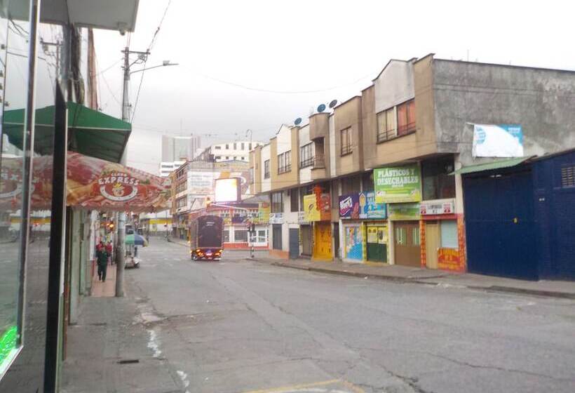 هتل El Jardin Cafetero Armenia