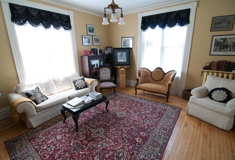 בית מלון כפרי Shipwright Inn