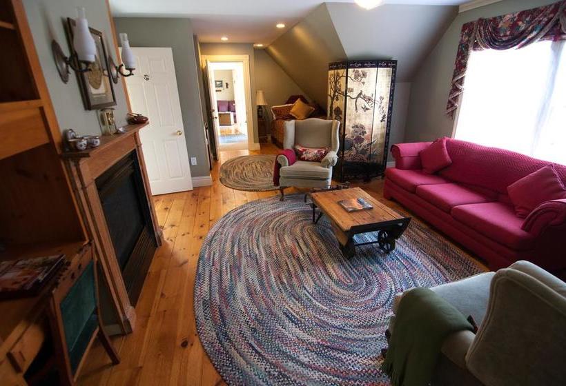 בית מלון כפרי Shipwright Inn