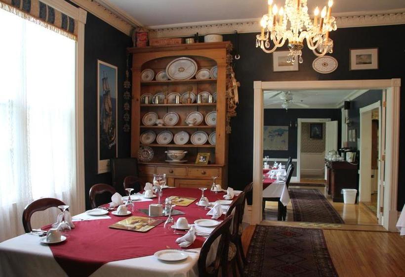 בית מלון כפרי Shipwright Inn