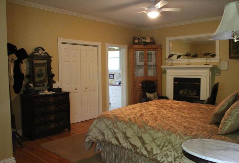 בית מלון כפרי Shipwright Inn