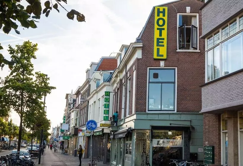 هتل Stone Hostel Utrecht