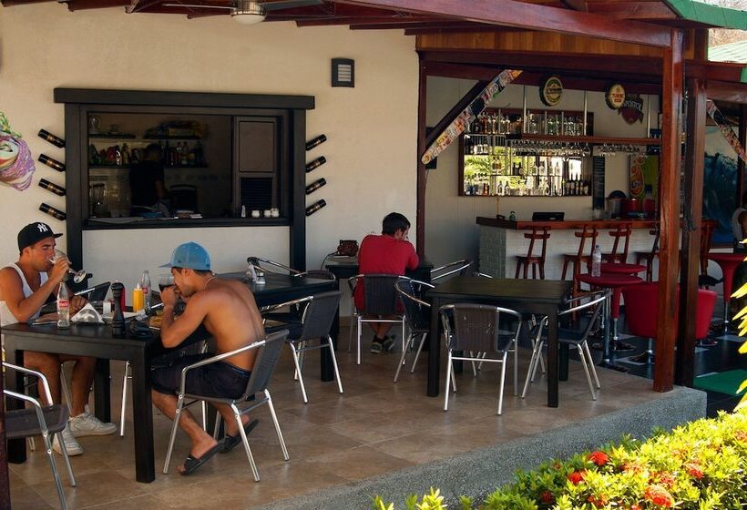 هاستل La Masia Hostal