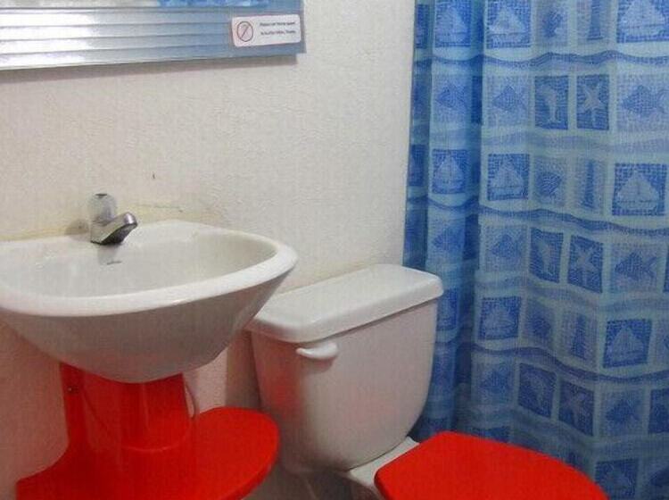 هاستل La Masia Hostal