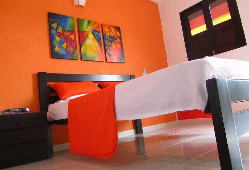 هاستل La Masia Hostal