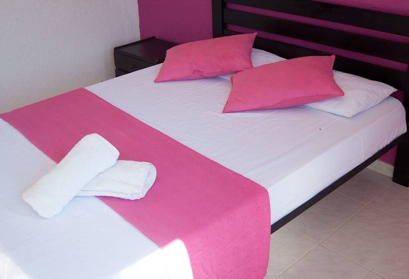 هاستل La Masia Hostal