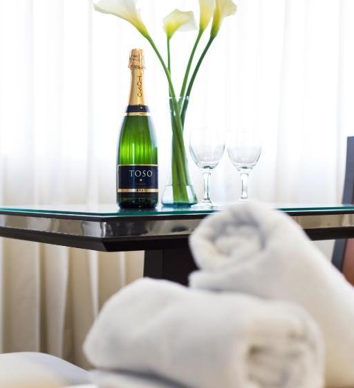 Mariategui Hotel & Suites