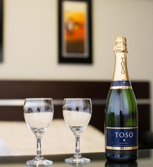 Mariategui Hotel & Suites