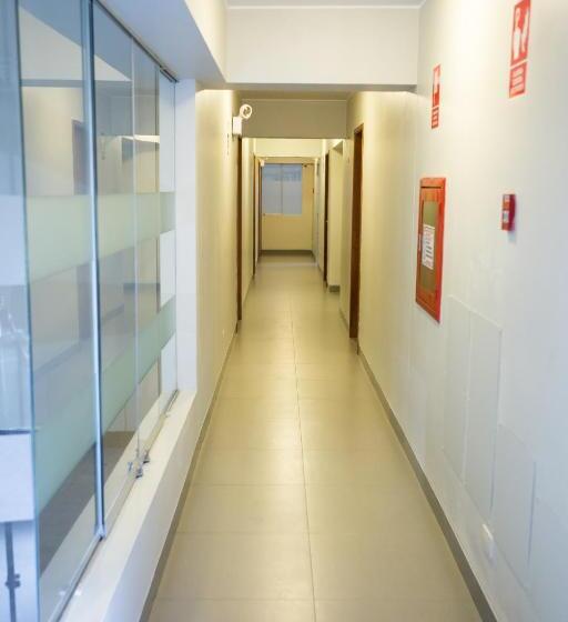 Mariategui Hotel & Suites