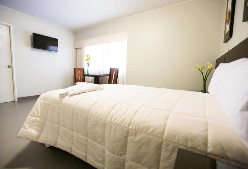 Mariategui Hotel & Suites