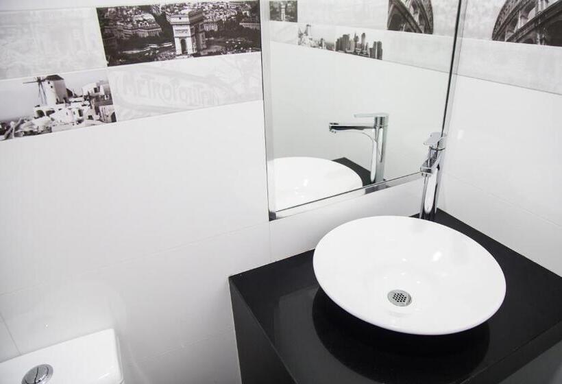 Mariategui Hotel & Suites