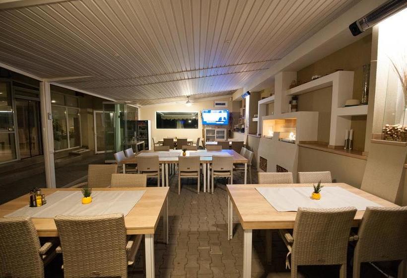 Bed and Breakfast Bruxelles Guesthouse Craiova