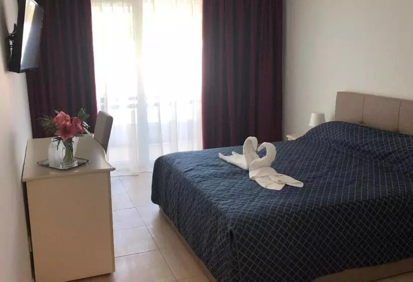 Hotel Academy