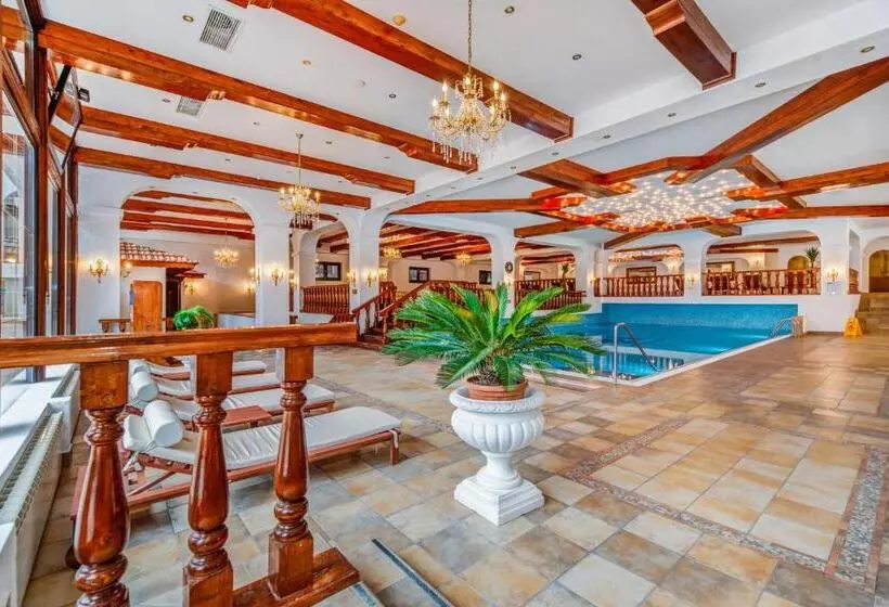 Aurelius Imparatul Romanilor Hotel & Spa