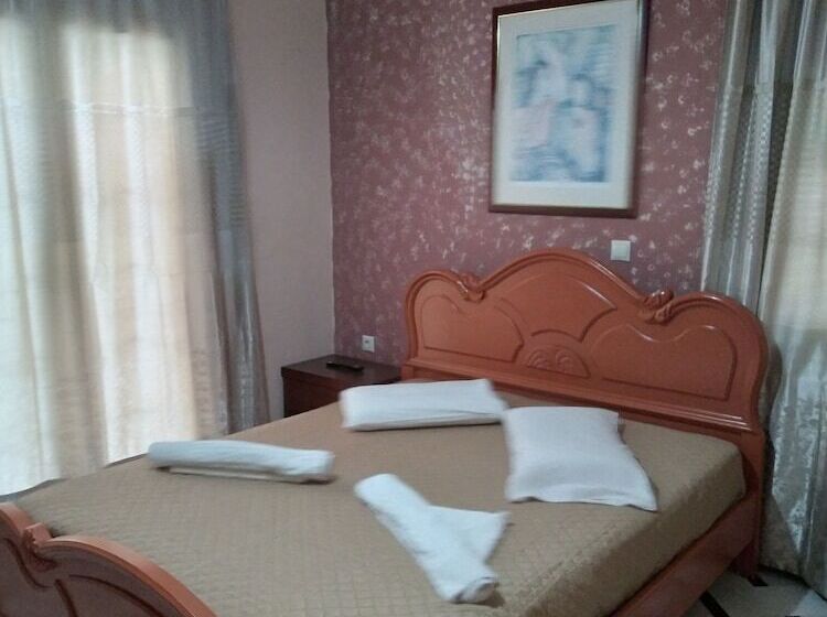 בית מלון כפרי Eliza Apartments