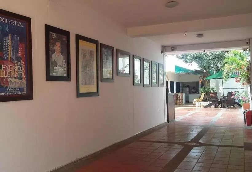 هتل La Vieja Sara