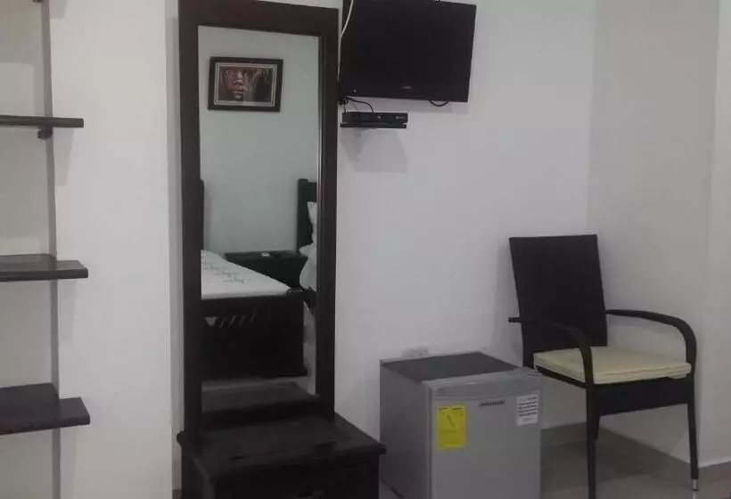 هتل La Vieja Sara