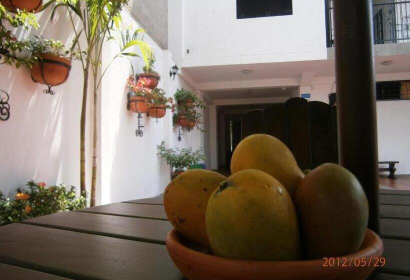 فندق La Vieja Sara