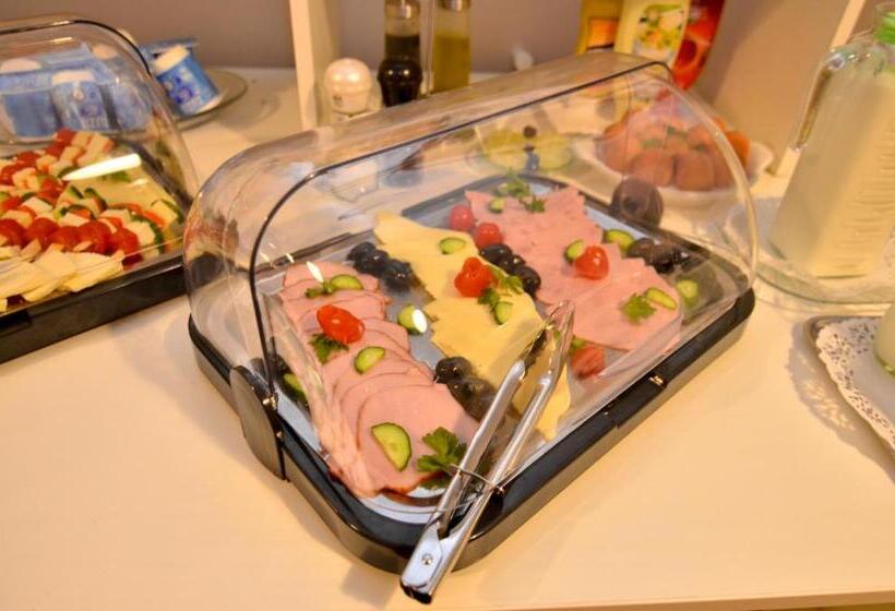 هتل Lucas Boutique