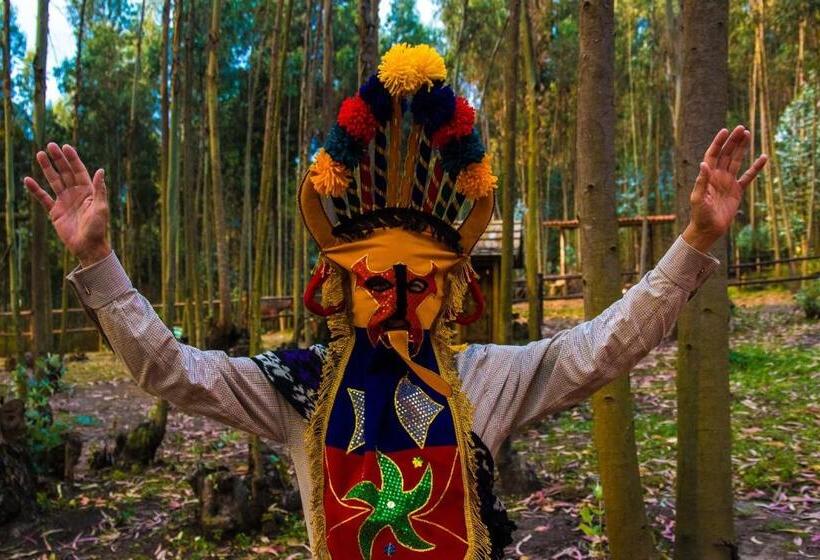 Hotel Medina Del Lago