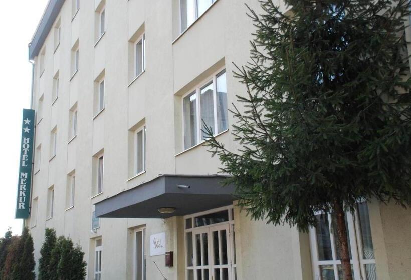 هتل Merkur