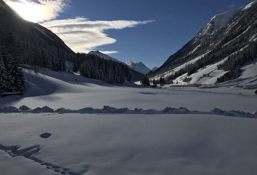 Boutique Hotel Montanara