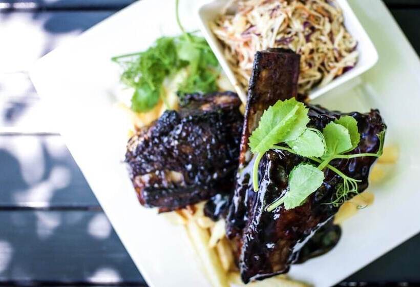 ホテル The Sunnyside Tavern, Broadmeadow