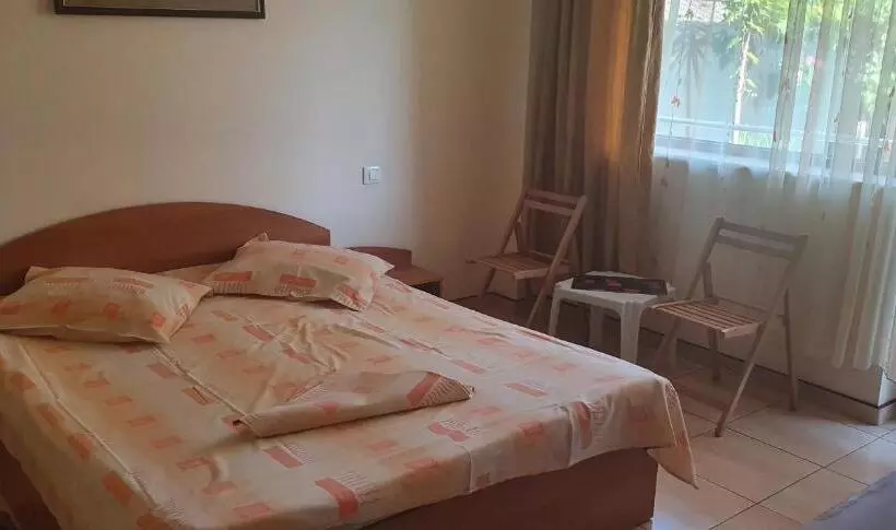 هتل Vila Raduinea