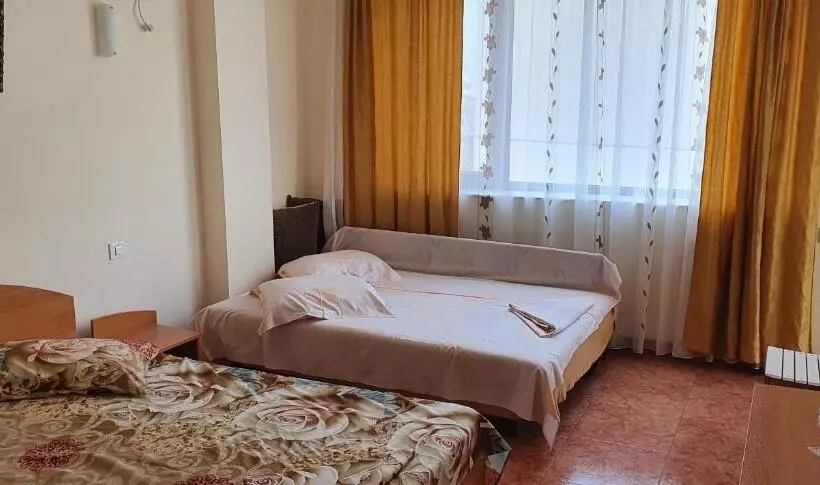 هتل Vila Raduinea