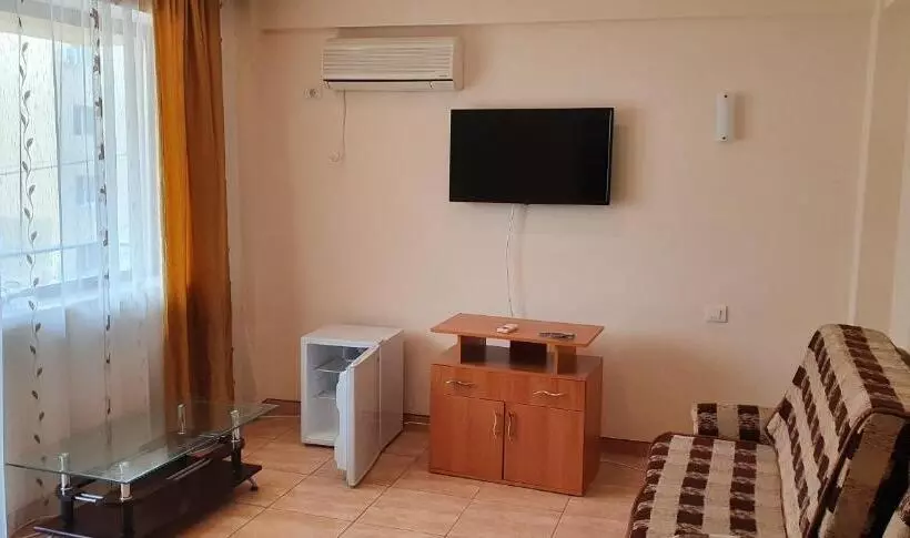 هتل Vila Raduinea