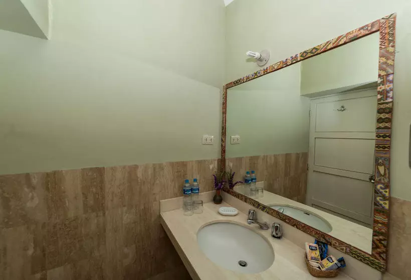 هتل La Quinta Eco