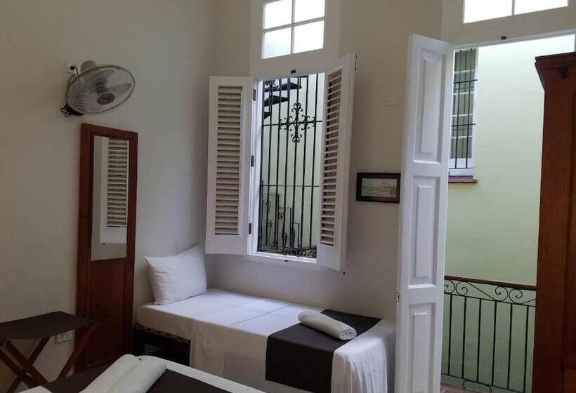 Hostal Azul Habana