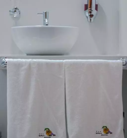 Hotel Bora