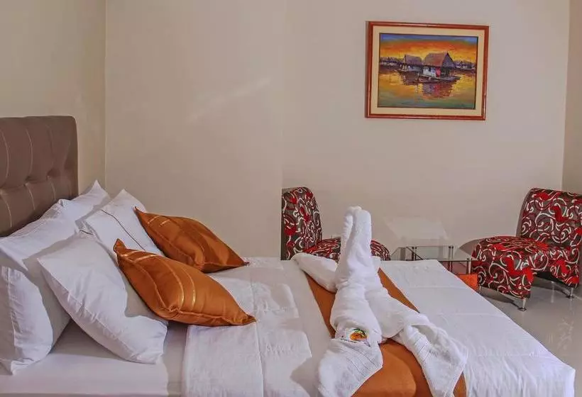 Hotel Bora
