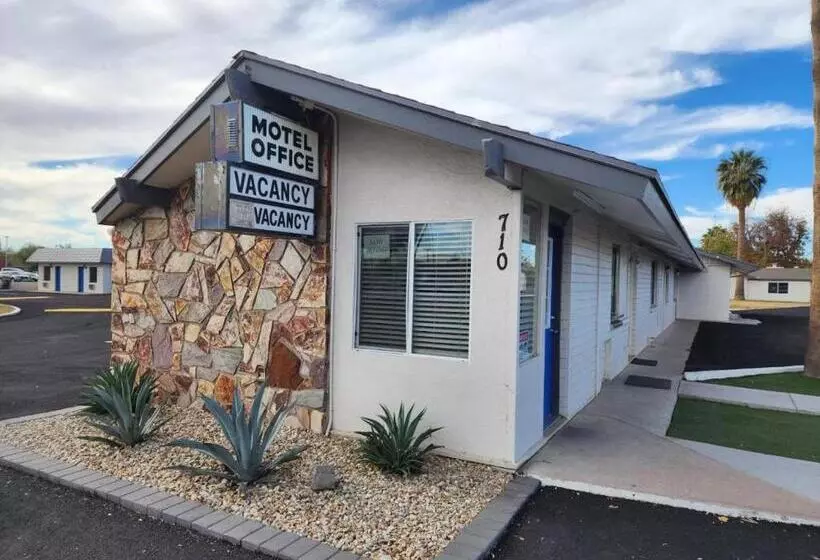 ホテル Chandler Inn
