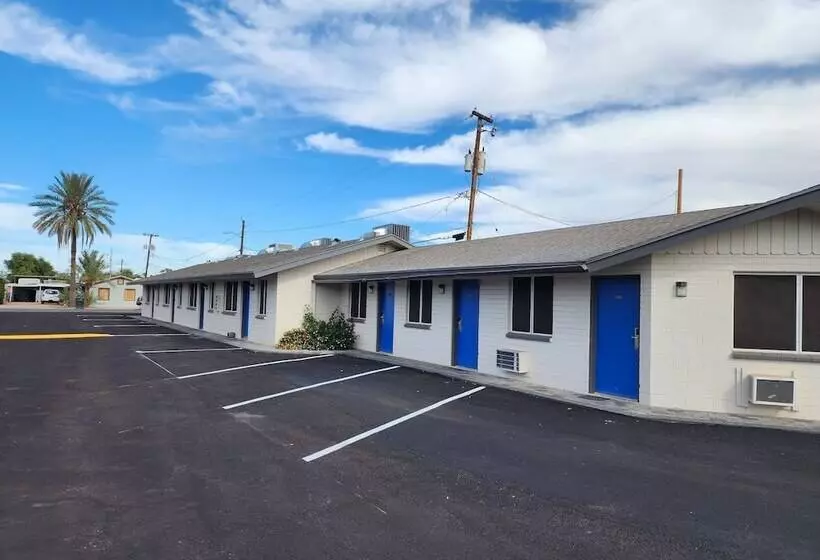ホテル Chandler Inn