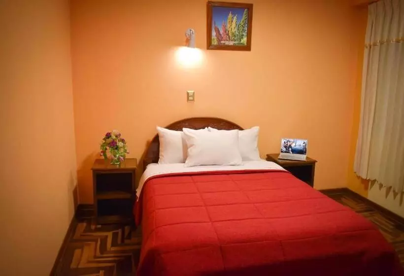 هتل Hostel Sol Andina Inn