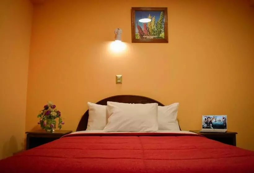 هتل Hostel Sol Andina Inn