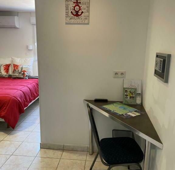 فندق Logis Hôtel La Chaumière