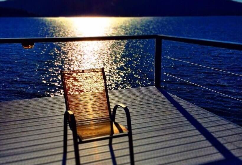 ホテル Lake Marina Inn