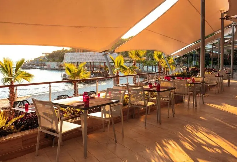 ホテル Le Méridien Bodrum Beach Resort