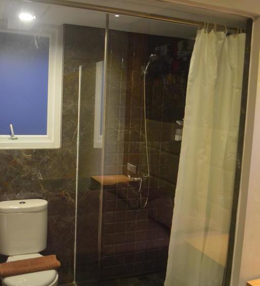 فندق Mustika Gajah Mada