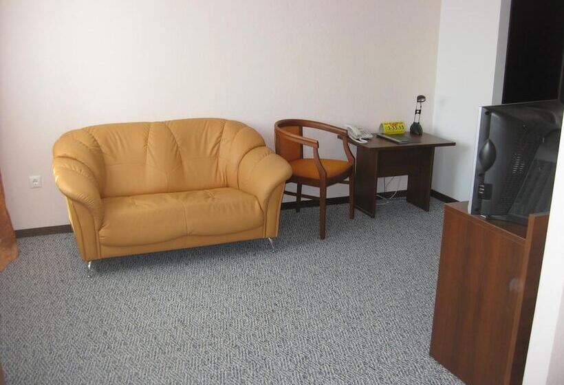 בית מלון כפרי Nadezhda