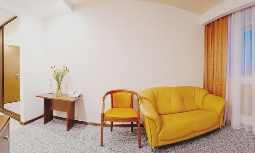 בית מלון כפרי Nadezhda