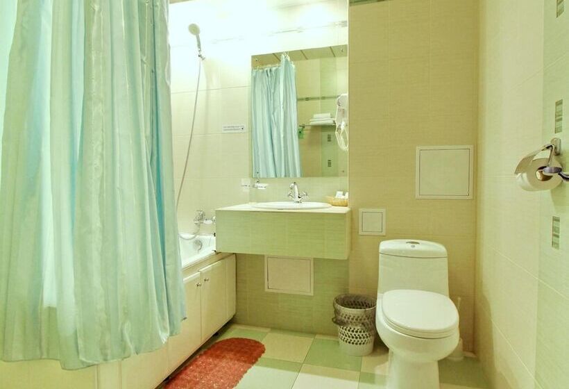 בית מלון כפרי Nadezhda